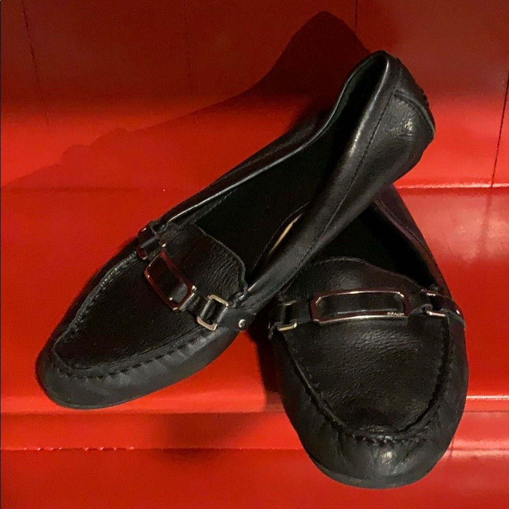 Coach flats